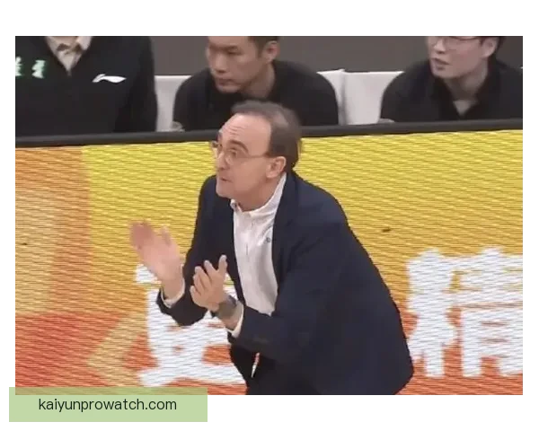 乌戈:新援莱迪将弥补内线空缺 力争尽快磨合形成化学反应 乌戈:新援莱迪将弥补内线空缺 力争尽快磨合形成化学反应
